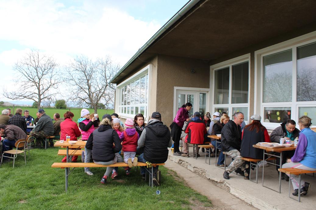 Fotogaléria Jarné čistenie obce 2015 (24) Jarné čistenie obce 2015